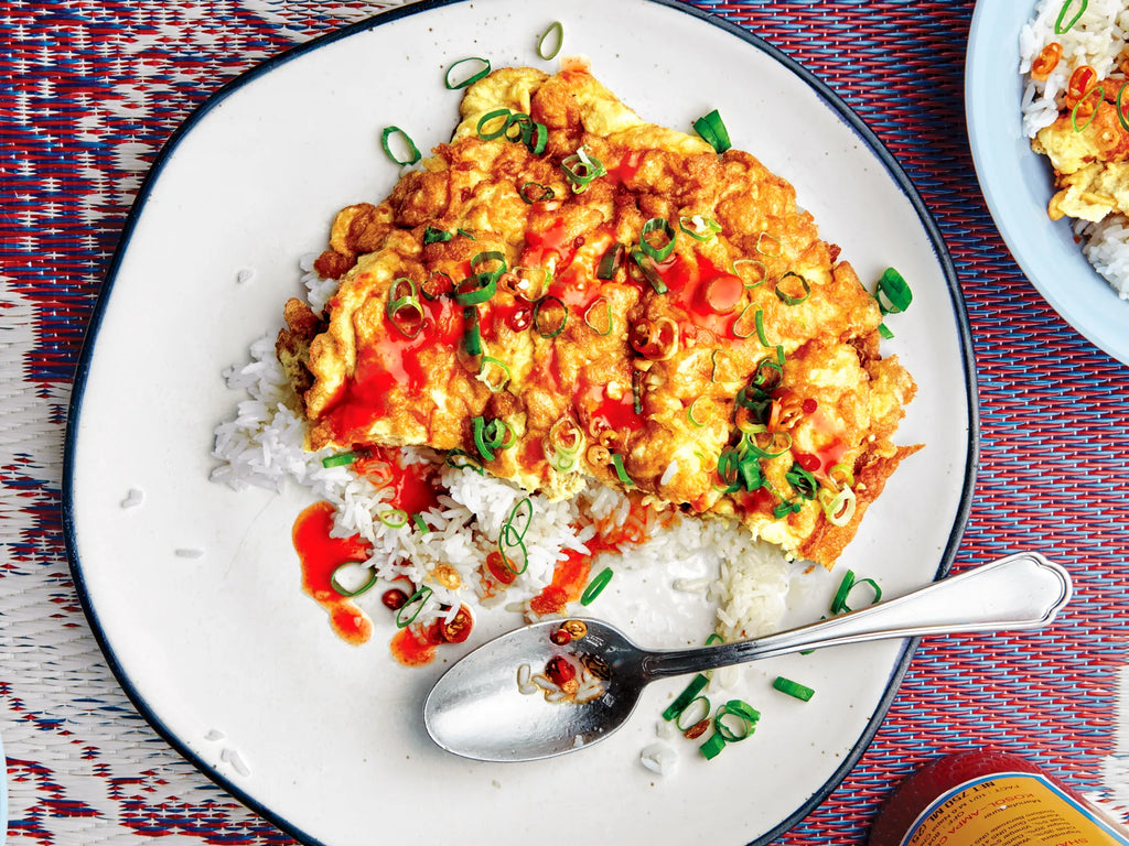 HUY FONG FOODS Sriracha Hot Chili Sauce, 28 oz