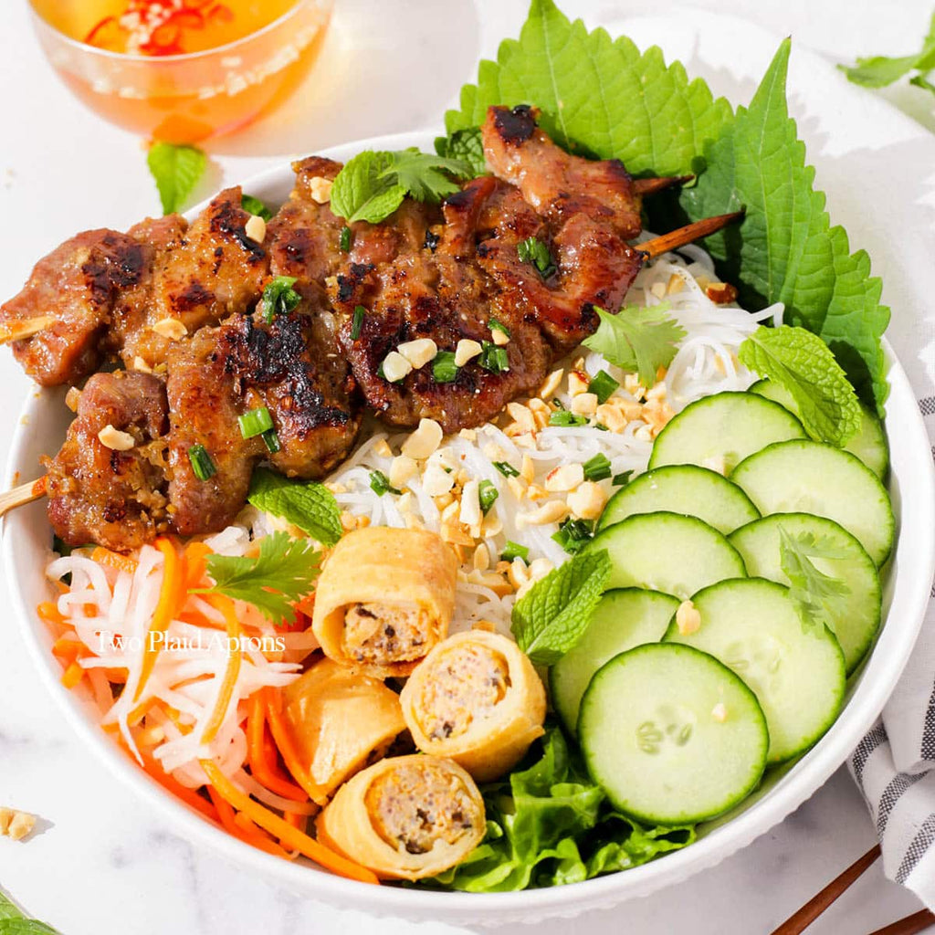 BAMBOO TREE Bún Tươi Fresh Rice Vermicelli, 2 lb